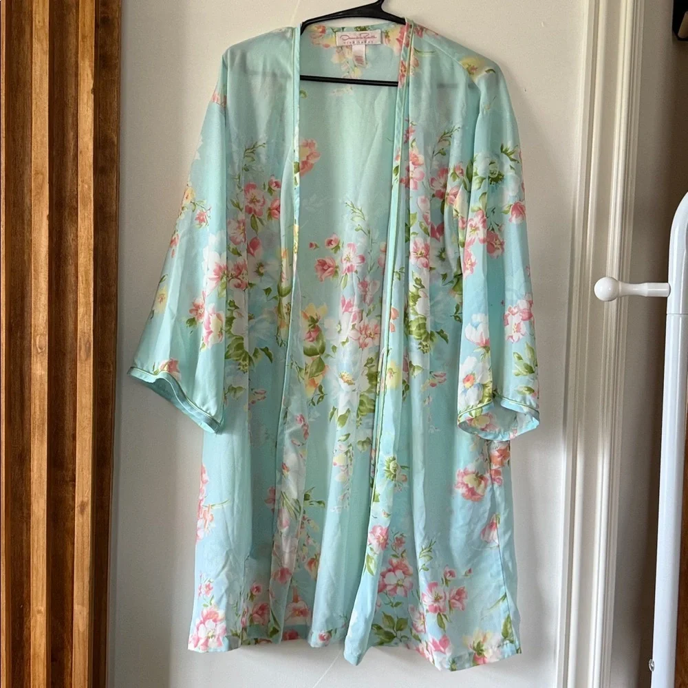 vintage Oscar De La Rente‎ Floral Sleepwear Robe. Size S/M. Read***